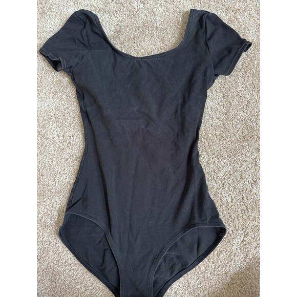 Capezio Women’s Small Black Leotard Short Sleeve Classic Dance Ballet Gymnastics - Picture 1 of 2